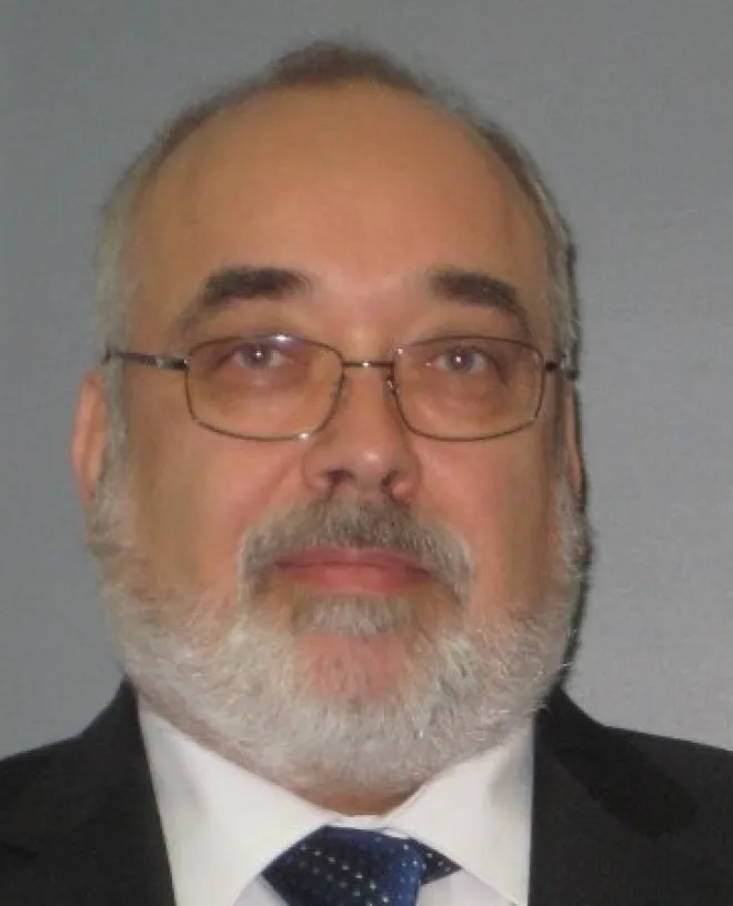 Robert Hearst - 2025