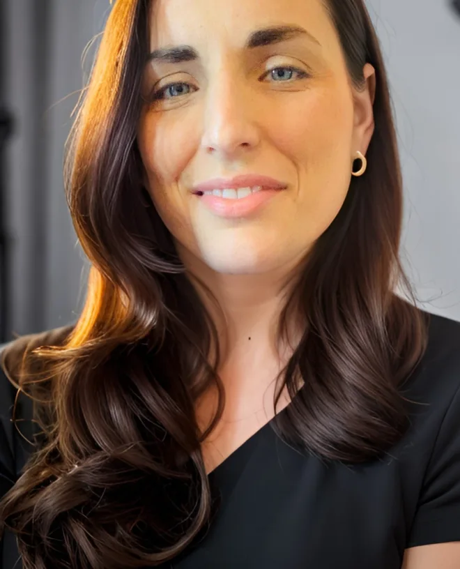 Valerie Pascale - 2025