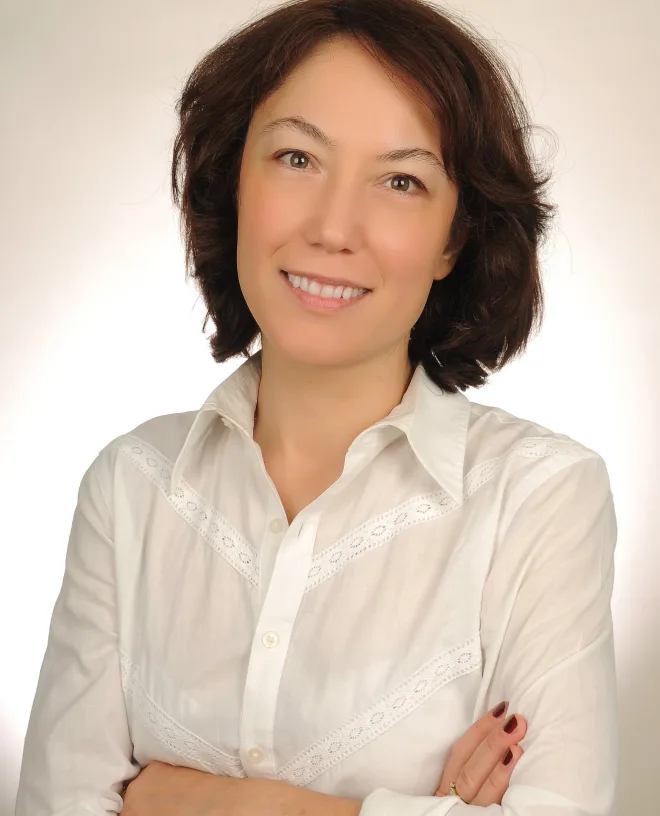 Yasemin Esmen - 2025